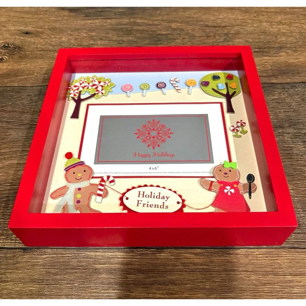 Red Holiday Friends Gingerbread Man Shadow Box Wood Photo Frame 4x6